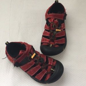Keen kids sandals